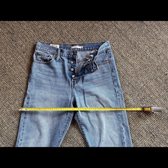 JEANS Levi’s Wedgie Icon Fit - Picture 3 of 7